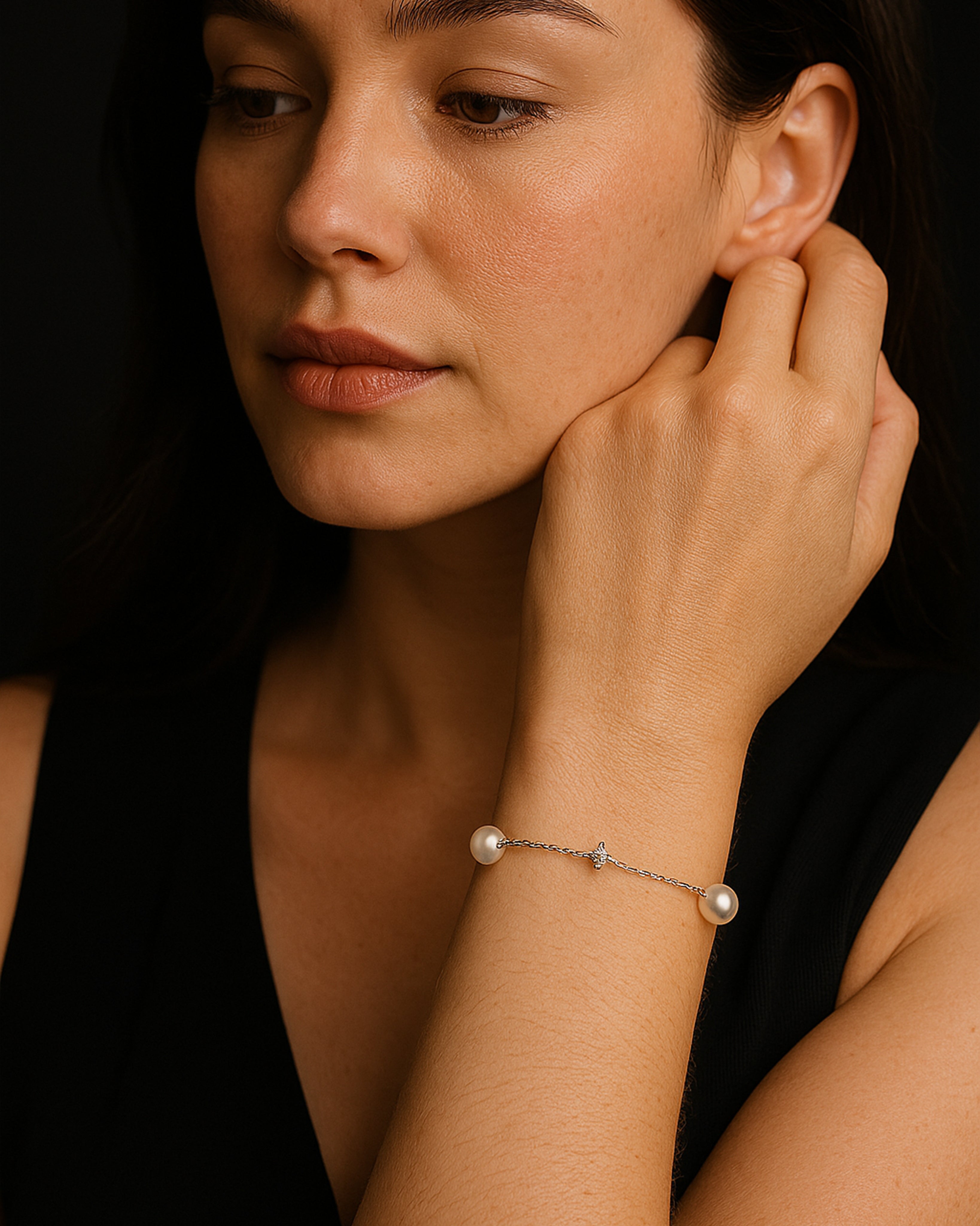 LuxeGlow Pearl & Diamond Bracelet